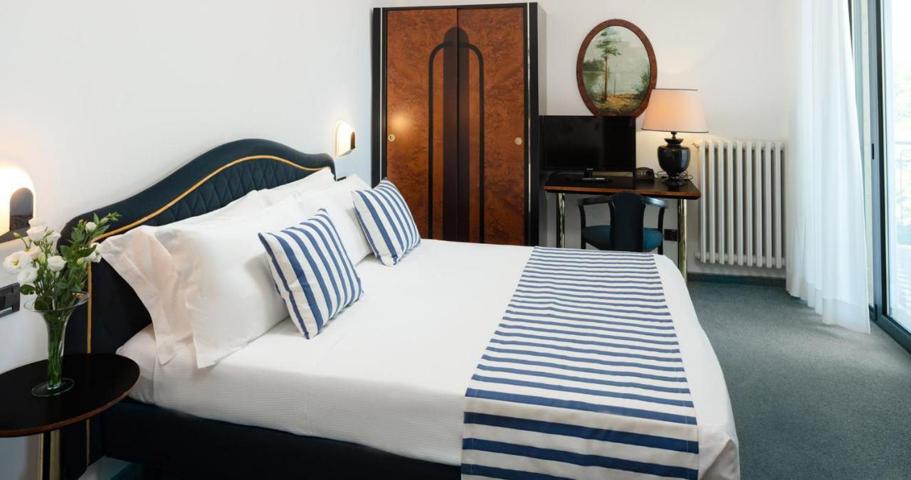 Hotel Stella Riccione Buitenkant foto