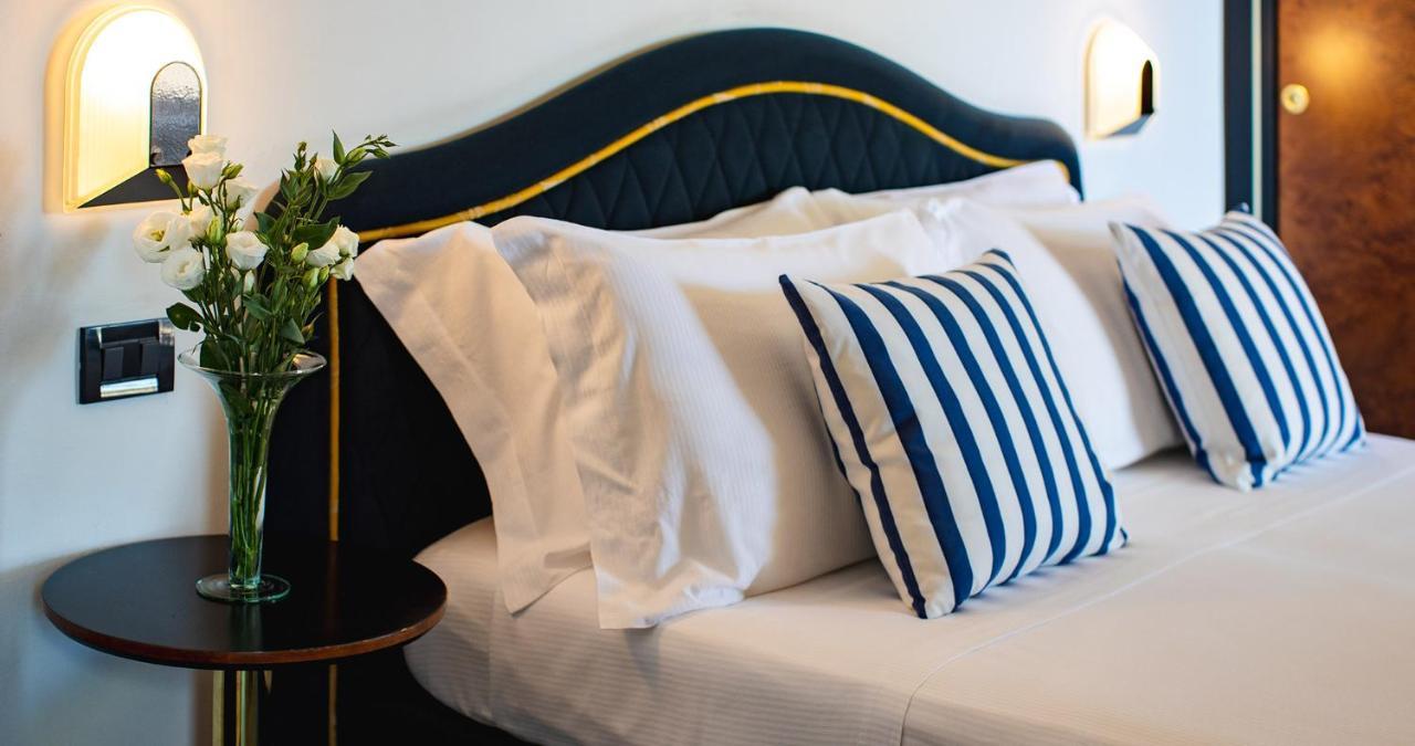Hotel Stella Riccione Buitenkant foto
