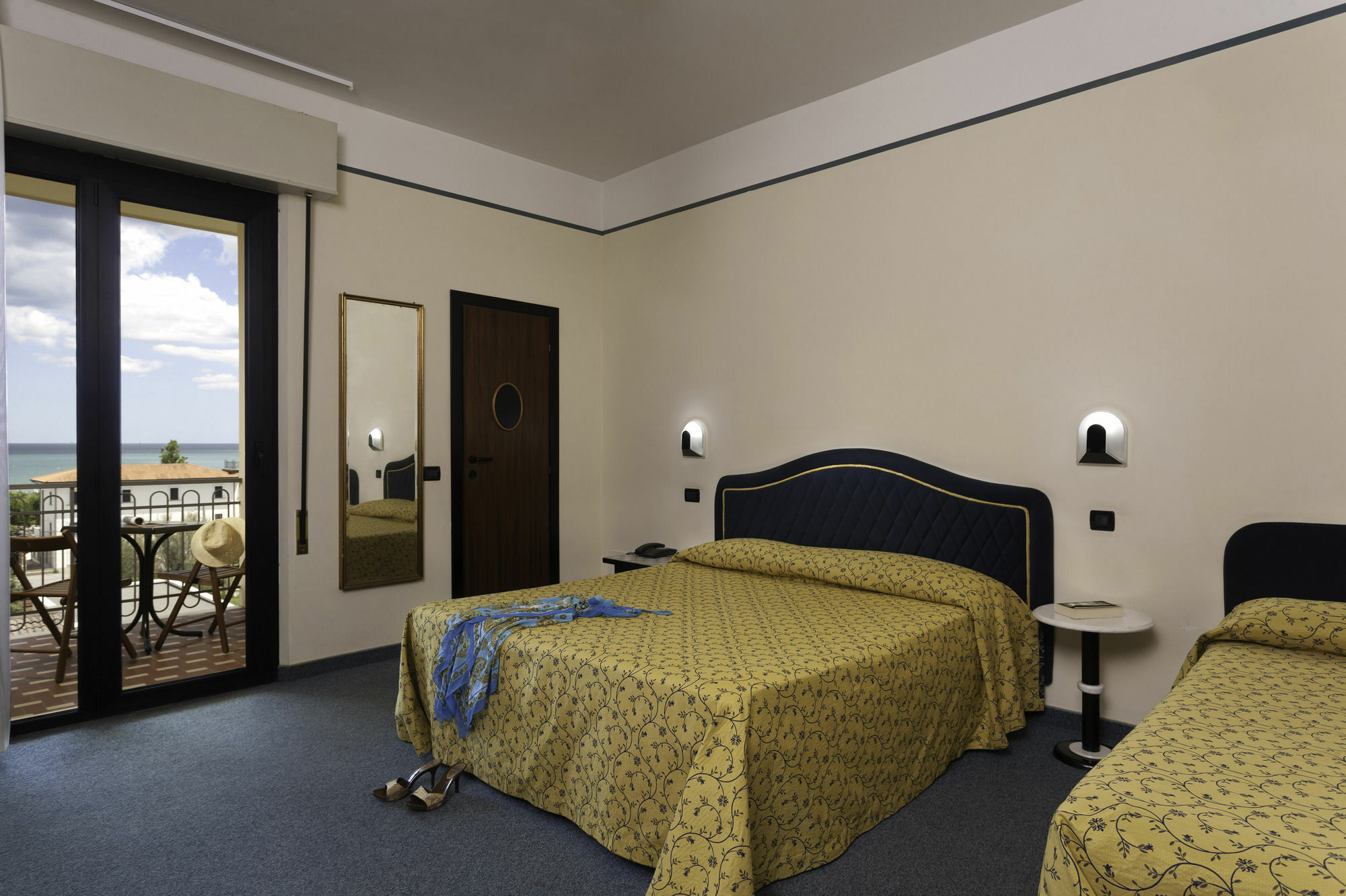 Hotel Stella Riccione Buitenkant foto